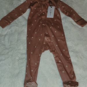 Baby sleep jumper